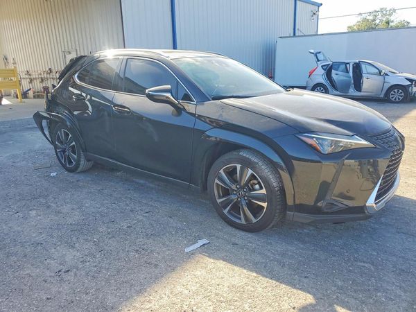 2024 LEXUS UX 250H — Passenger 3/4