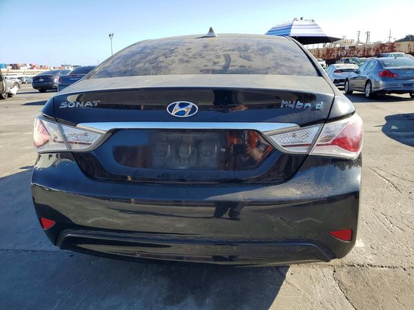 2013 HYUNDAI SONATA — DIRR