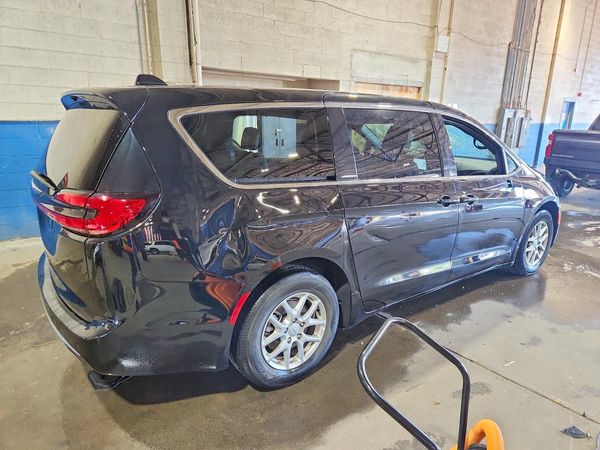 2026 CHRYSLER PACIFICA Select — PSRA