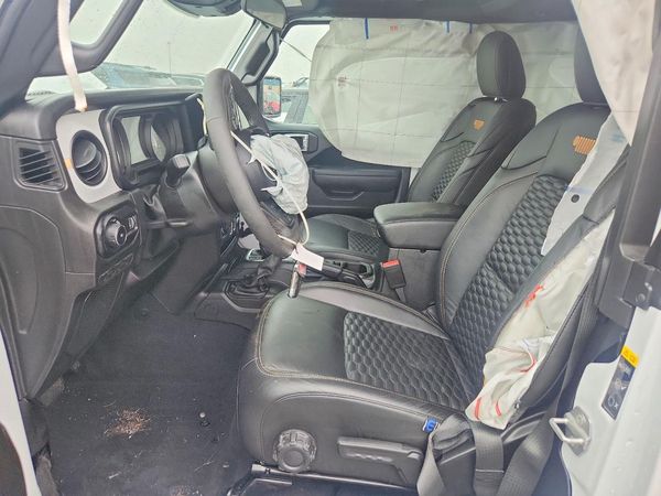 2026 JEEP WRANGLER — DENT