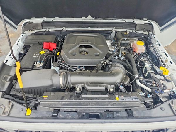 2026 JEEP WRANGLER — Engine bay