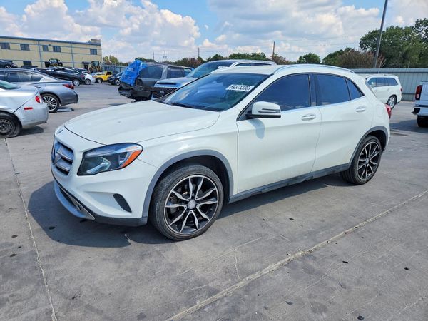 2016 MERCEDES-BENZ GLA-CLASS