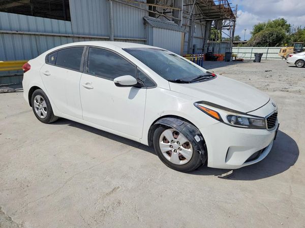 2017 KIA FORTE LX Base