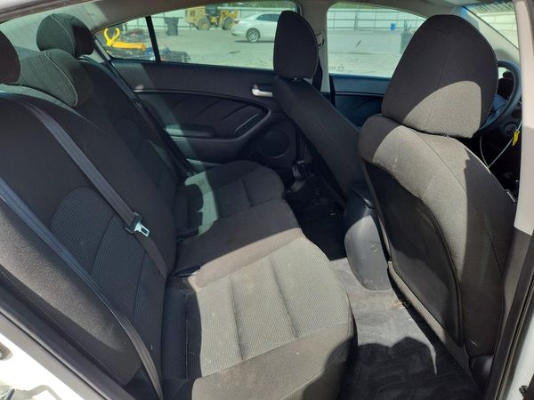 2017 KIA FORTE LX Base
