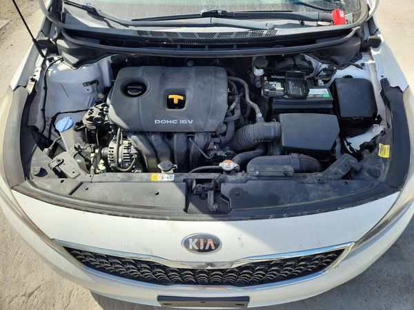 2017 KIA FORTE LX Base