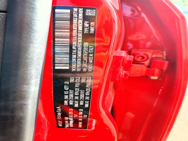 2016 JEEP RENEGADE — VINS