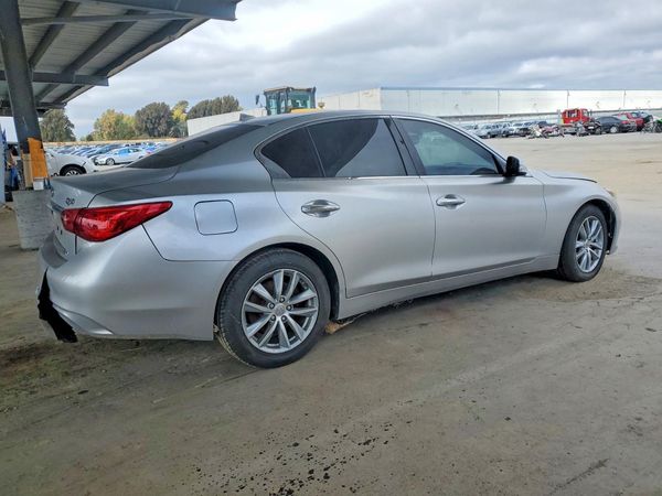 2017 INFINITI Q50