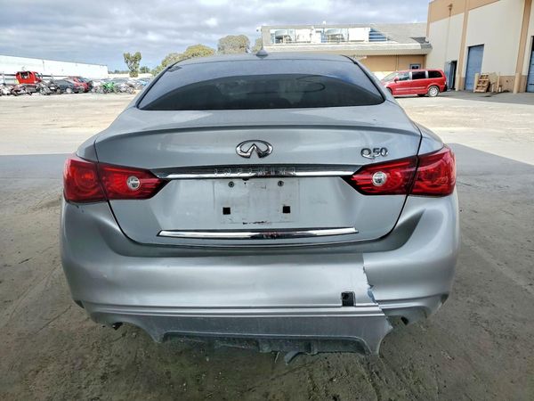 2017 INFINITI Q50