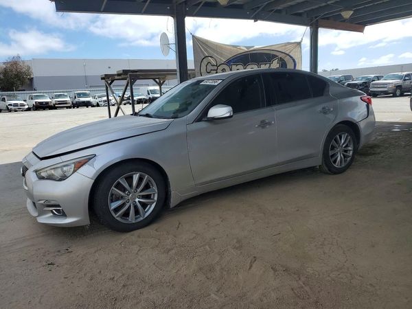 2017 INFINITI Q50