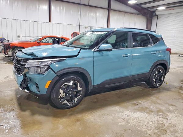 2025 KIA SELTOS — Front 3/4