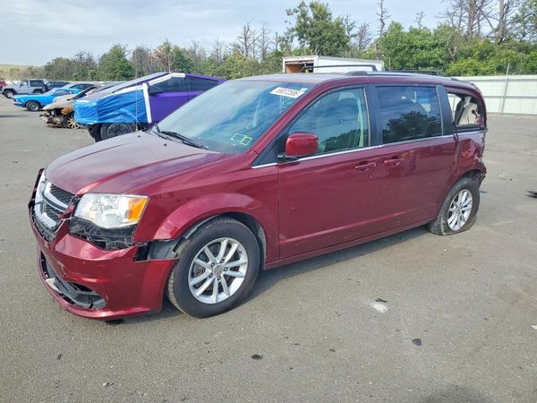 2020 DODGE GRAND CARAVAN — Front 3/4