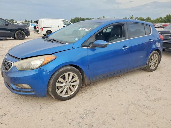 2014 KIA FORTE — Front 3/4