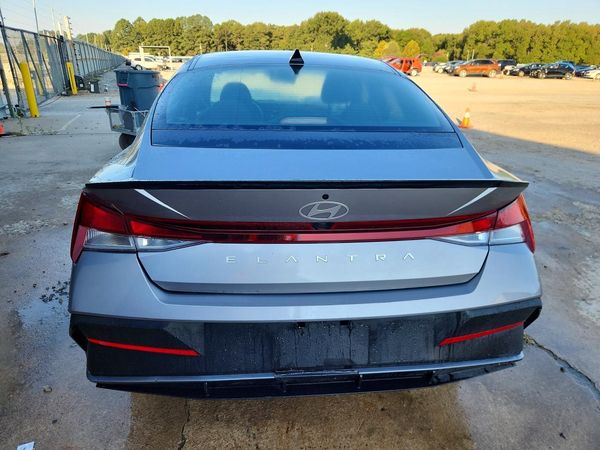 2025 HYUNDAI ELANTRA SEL Sport — DIRR