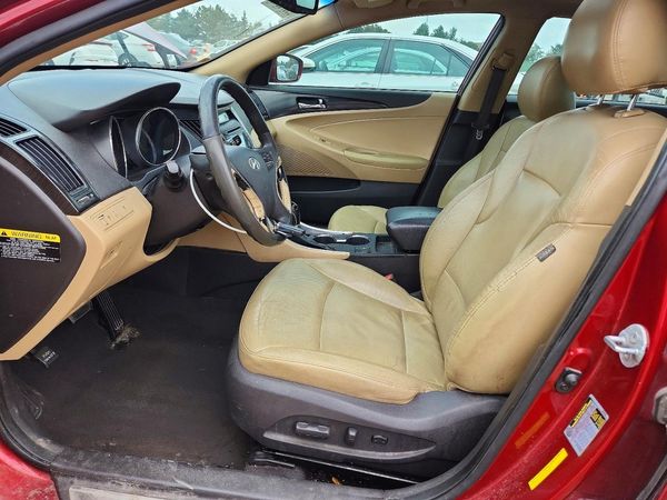 2013 HYUNDAI SONATA — DENT
