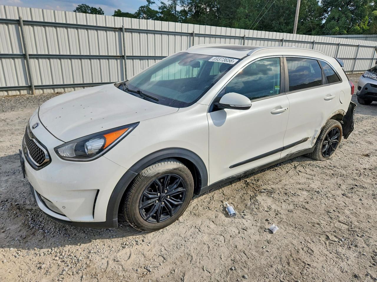 2018 KIA NIRO — Front 3/4