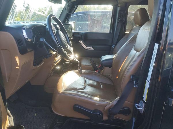 2013 JEEP WRANGLER Sahara — DENT