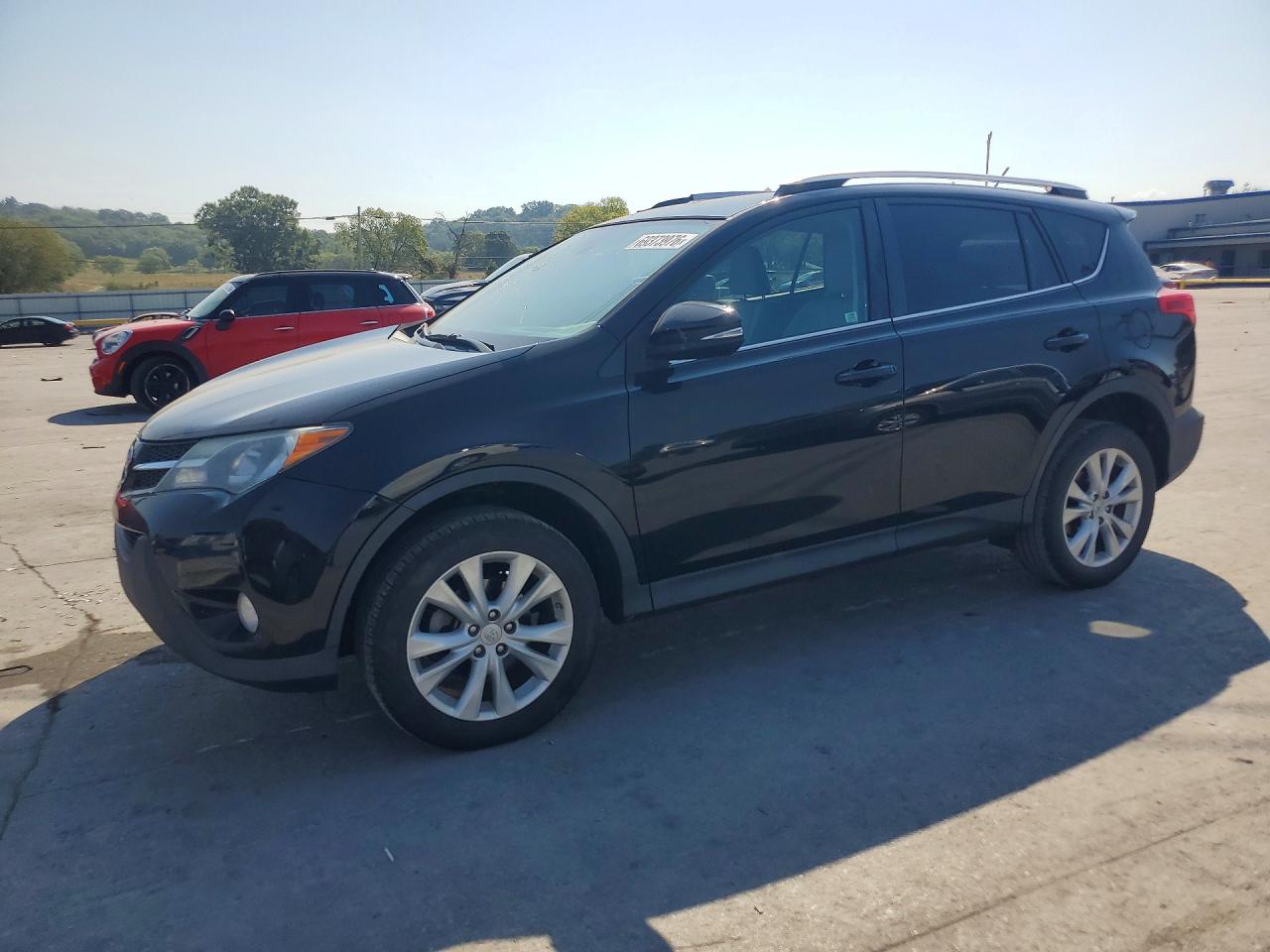 2015 TOYOTA RAV4 Limited (G Grade) — Front 3/4
