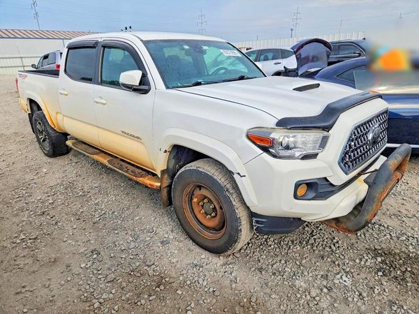 2019 TOYOTA TACOMA SR5 — Passenger 3/4