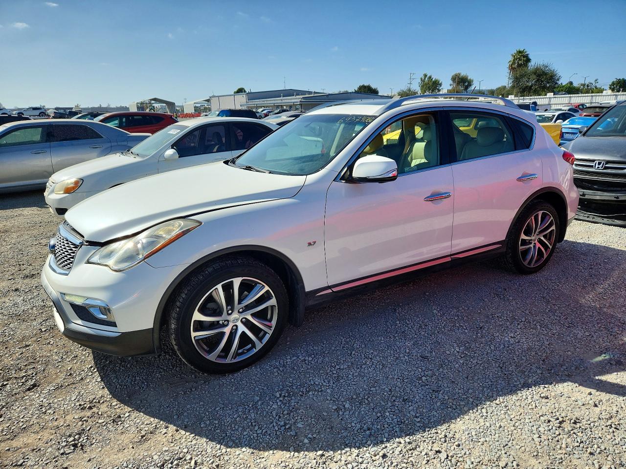 2017 INFINITI QX50 — Front 3/4