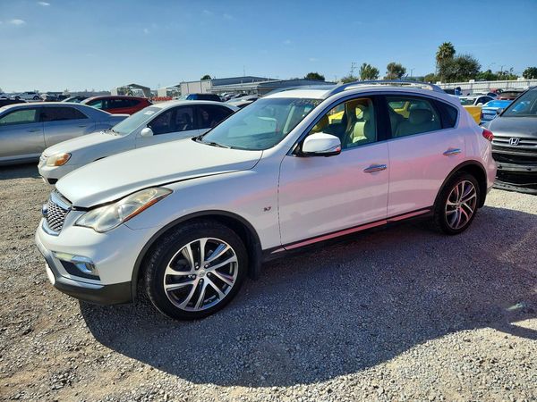 2017 INFINITI QX50 — Front 3/4