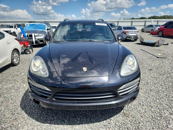 2012 PORSCHE CAYENNE — DIRF
