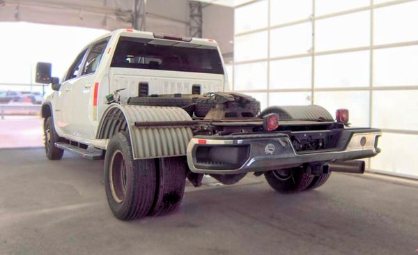 2024 CHEVROLET SILVERADO LT