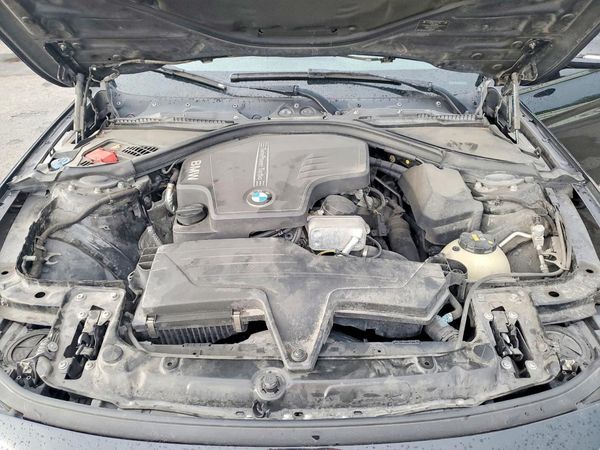2017 BMW 3 SERIES — Engine bay
