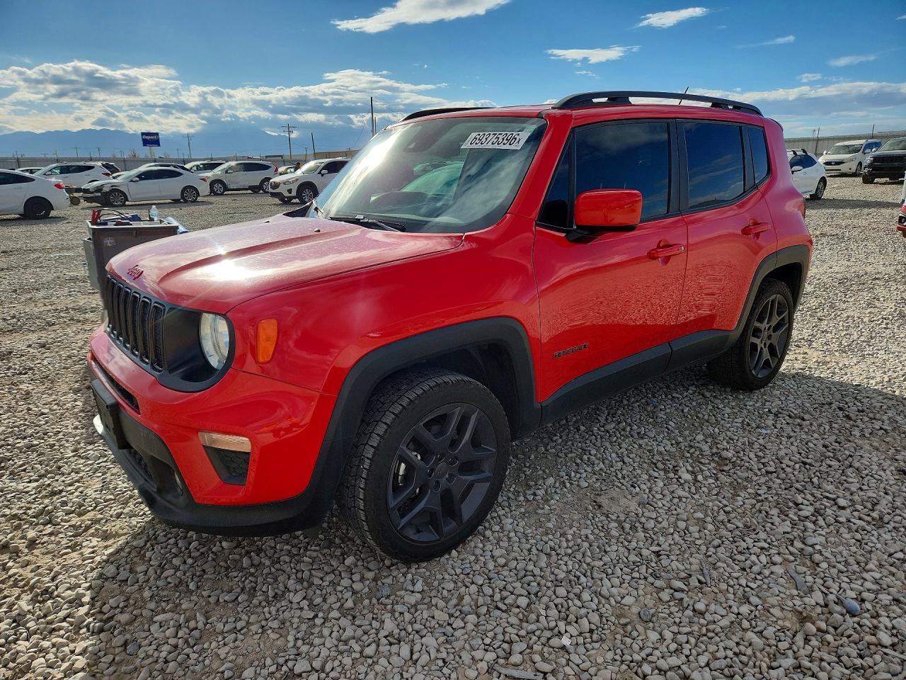 2022 JEEP RENEGADE — Front 3/4