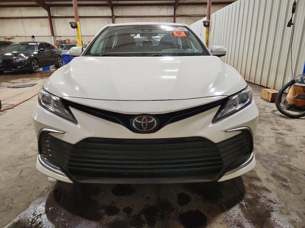 2022 TOYOTA CAMRY LE — DIRF