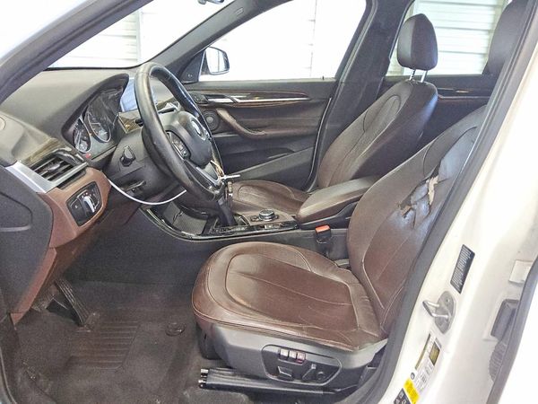 2016 BMW X1 xDrive28i — DENT