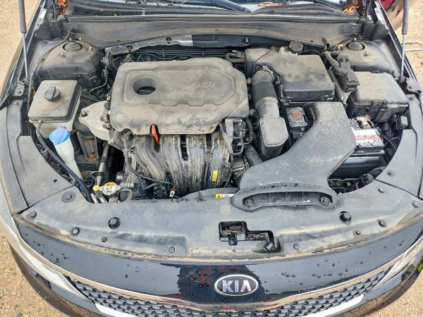 2016 KIA OPTIMA — Engine bay