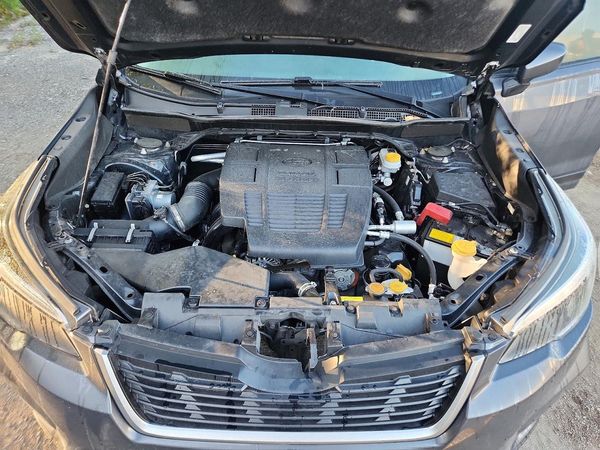 2021 SUBARU FORESTER — Engine bay