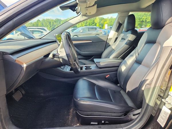 2021 TESLA MODEL 3 — DENT