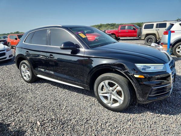 2019 AUDI Q5 — Passenger 3/4