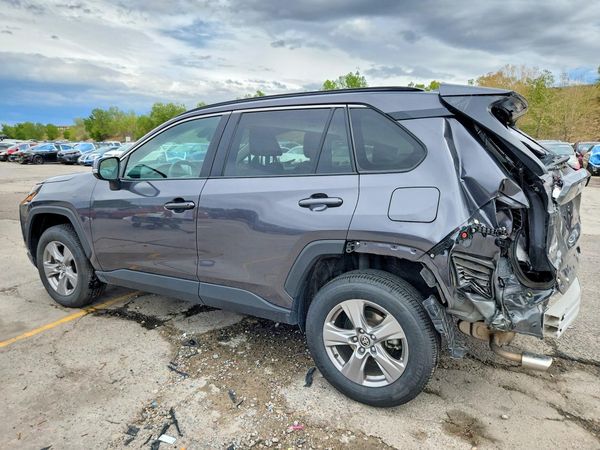 2024 TOYOTA RAV4 XLE — DSRA