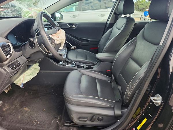 2019 HYUNDAI IONIQ — DENT