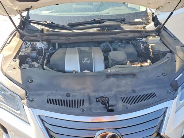 2017 LEXUS RX 350 — Engine bay