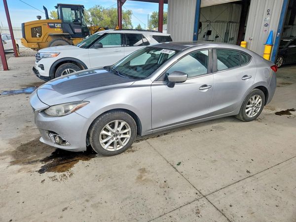 2016 MAZDA 3 — Front 3/4