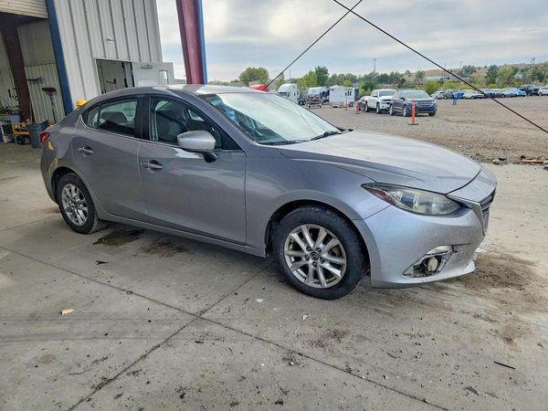 2016 MAZDA 3 — Passenger 3/4