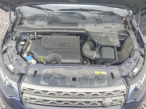 2019 LAND ROVER DISCOVERY SPORT — Engine bay