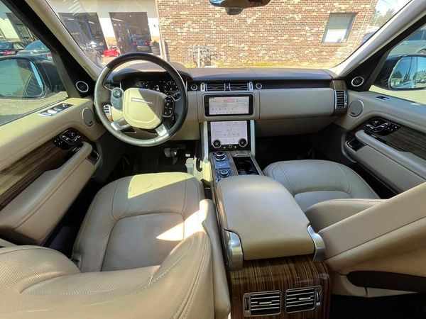 2018 LAND ROVER RANGE ROVER HSE