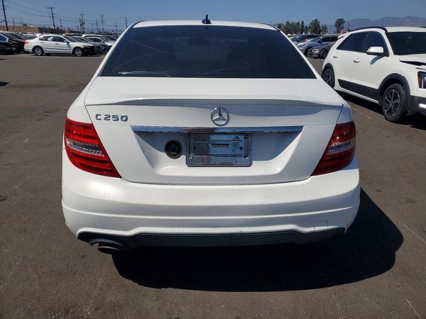 2014 MERCEDES-BENZ C C250