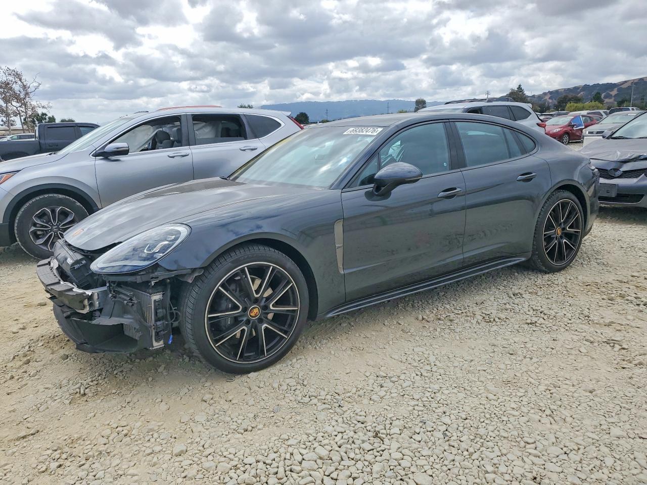 2023 PORSCHE PANAMERA — Front 3/4