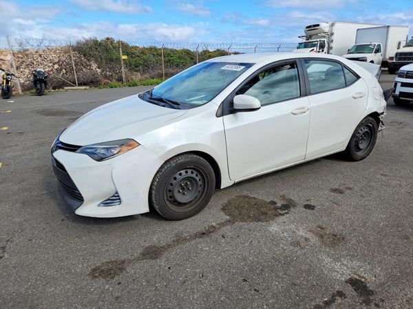 2017 TOYOTA COROLLA — DSFA — Front 3/4