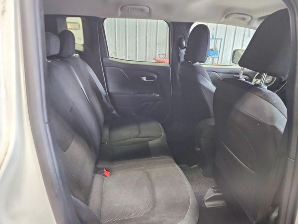 2020 JEEP RENEGADE Latitude, Longitude