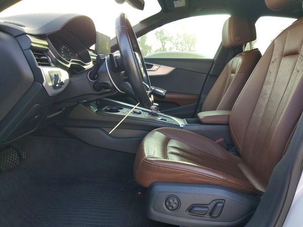 2018 AUDI A4 — DENT