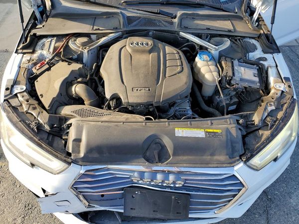 2018 AUDI A4 — Engine bay