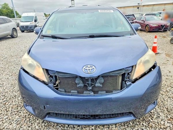 2014 TOYOTA SIENNA — DIRF