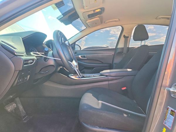 2021 HYUNDAI SONATA SEL — DENT