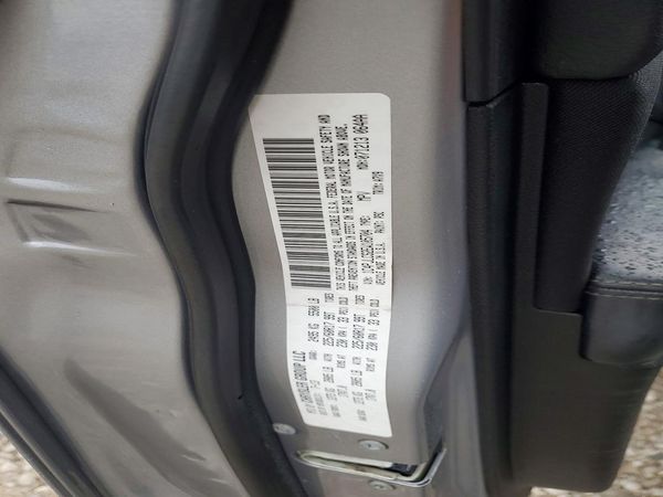 2014 JEEP CHEROKEE Latitude — VINS
